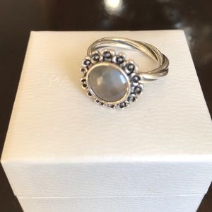 Pandora sterling silver ring with grey moonstone.